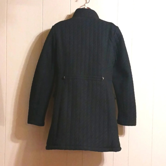 Weatherproof Quilted Black Jacket - Picture 6 of 10